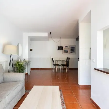 דירה Ocean Breeze,pool,easy Parking,chill Out