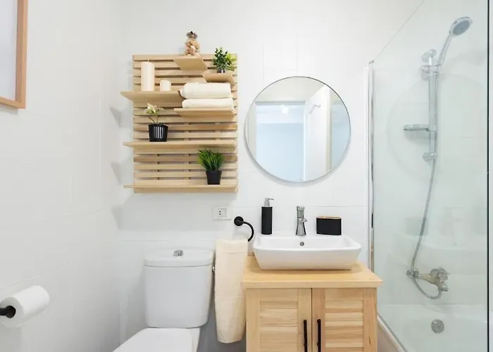 Ocean Breeze,pool,easy Parking,chill Out Apartment